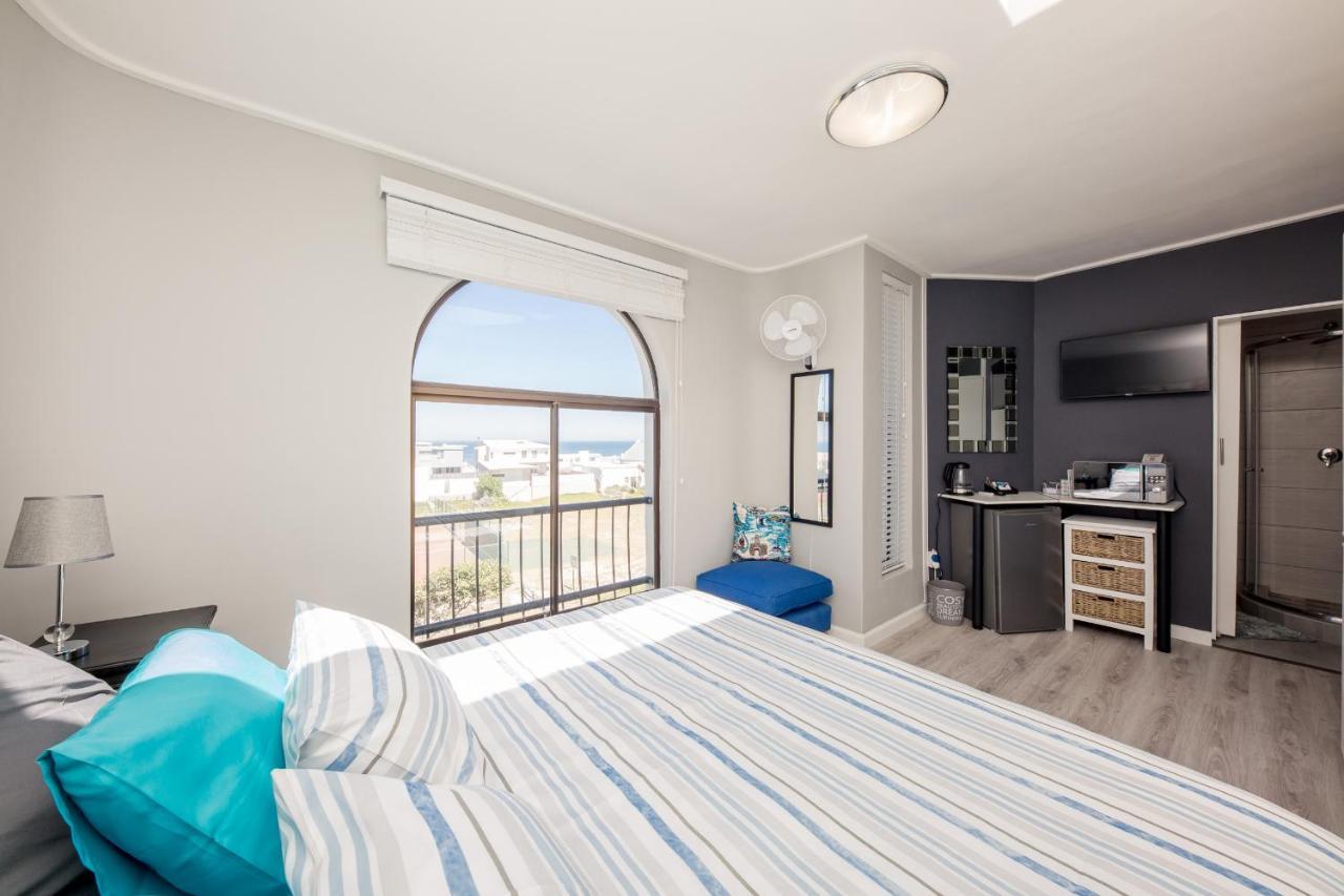 Big Blue Accommodation Bloubergstrand Exterior foto